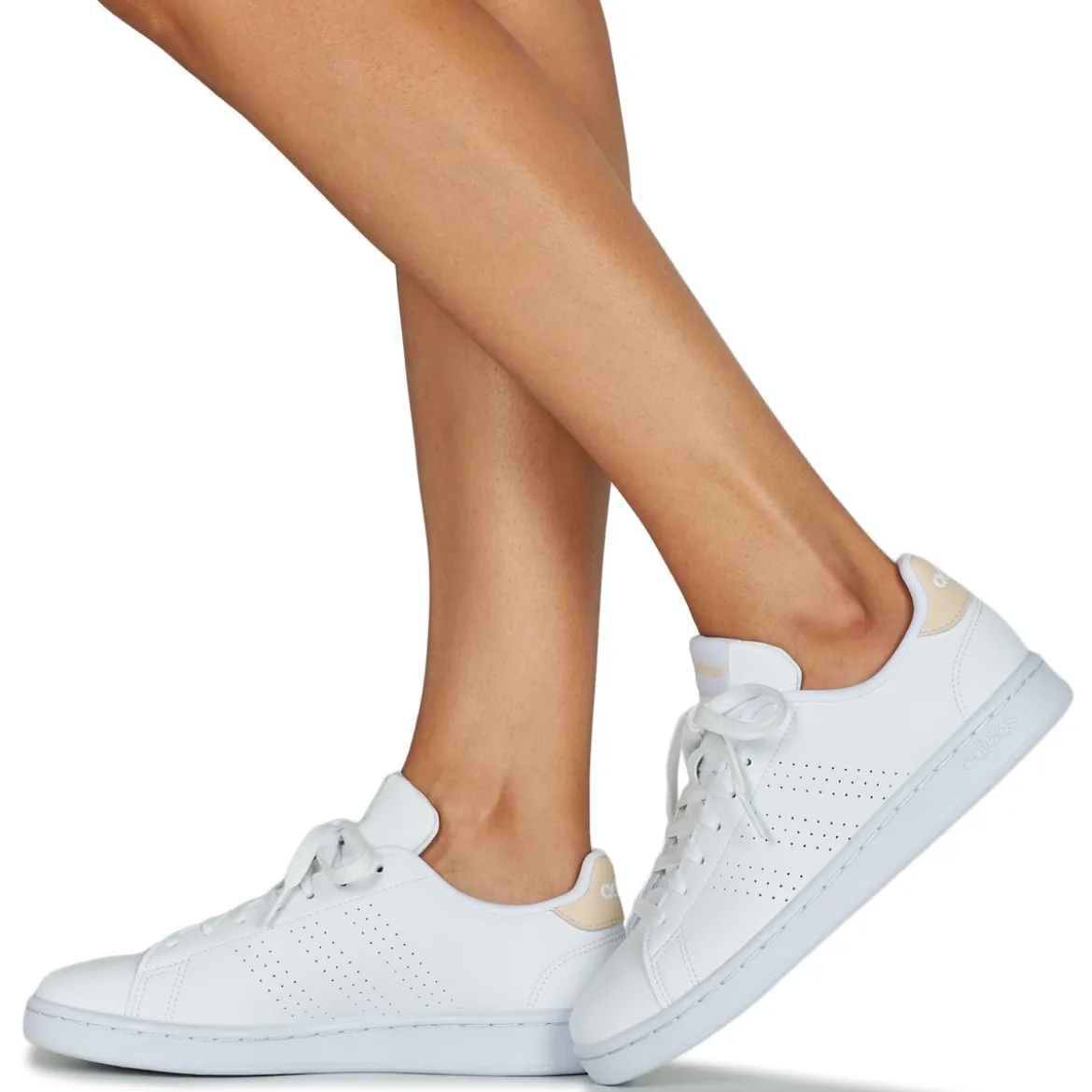 adidas ADVANTAGE