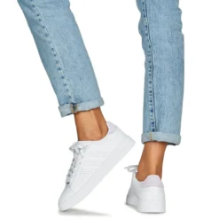 adidas ADVANTAGE
