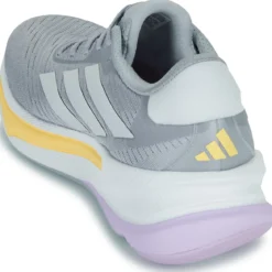 adidas Supernova
