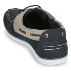 Barbour WAKE