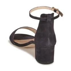 Betty London INNAMATA