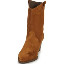 Betty London LOVALI