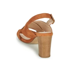 Betty London MARIPOL
