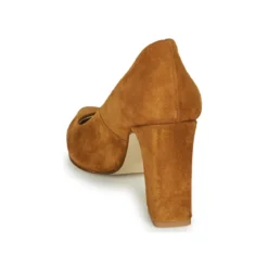 Betty London MONDI