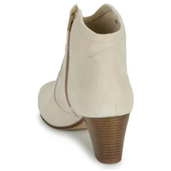 Betty London OISINE