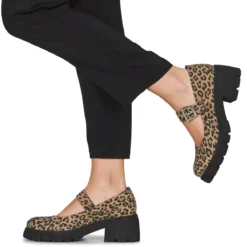 Betty London PASSILLA