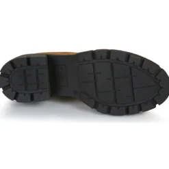 Betty London PAULETTE
