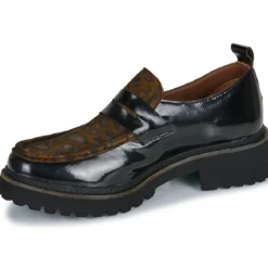 Betty London ROXY