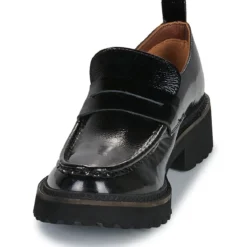 Betty London ROXY