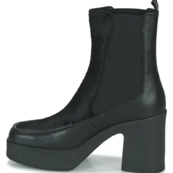 Castaner Emet