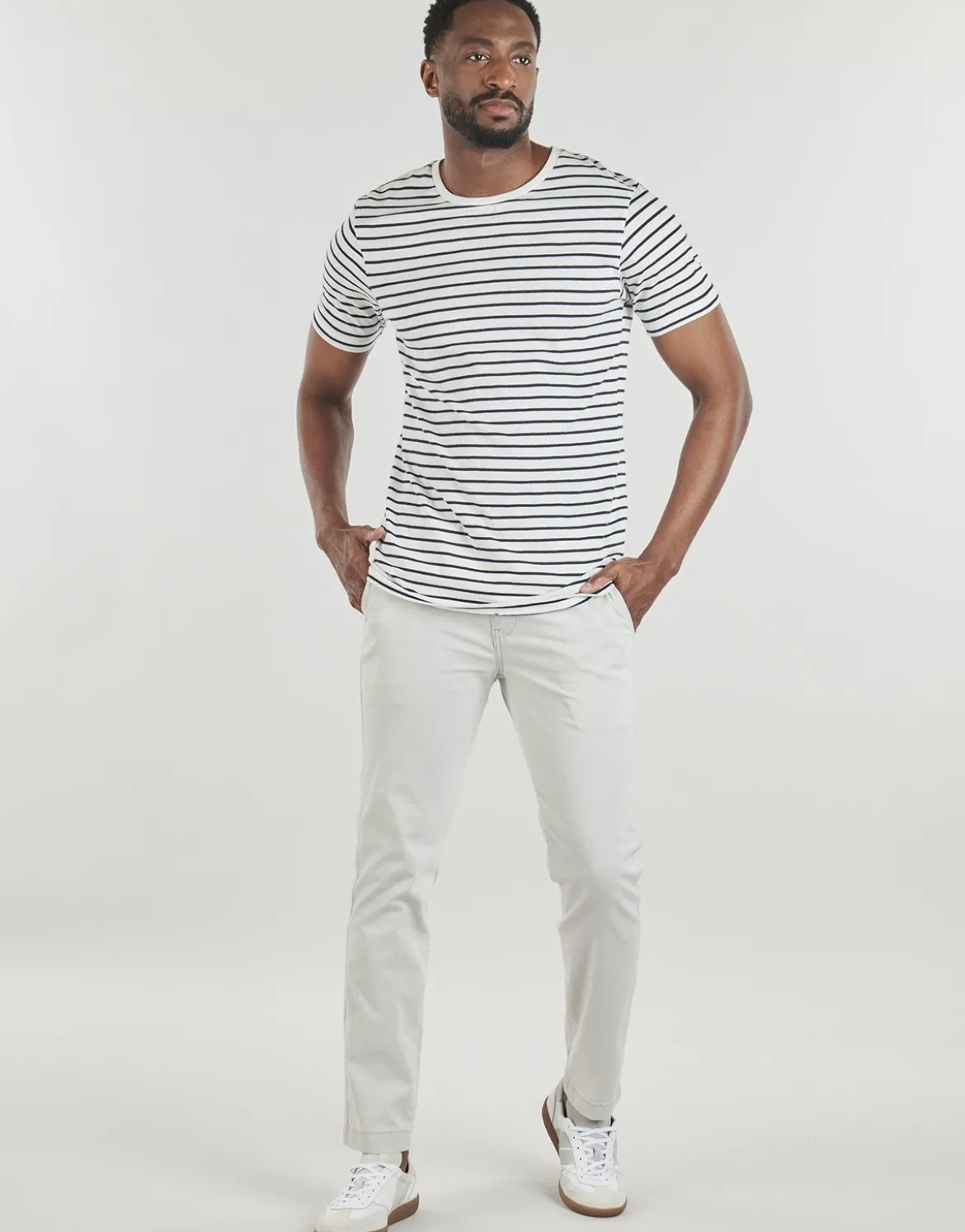 Chinos / Gulerodsbukser Levi's