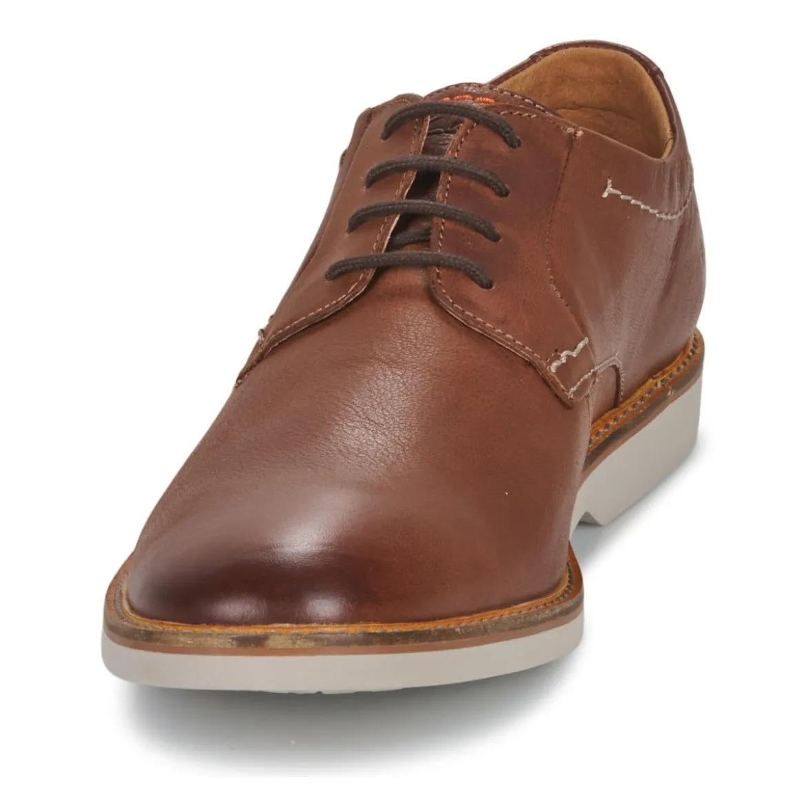 Clarks ATTICUS