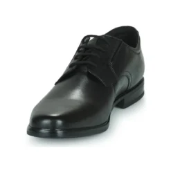 Clarks Howard Walk