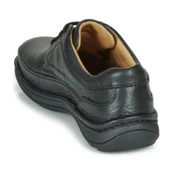 Clarks Nature
