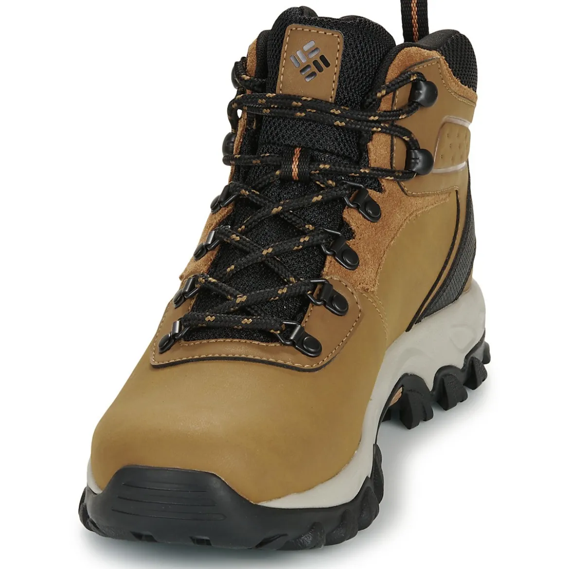 Columbia NEWTON RIDGE PLUS