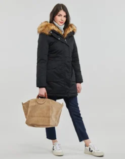 Dynejakker Betty London