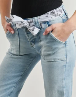 Flare Jeans Le Temps des Cerises