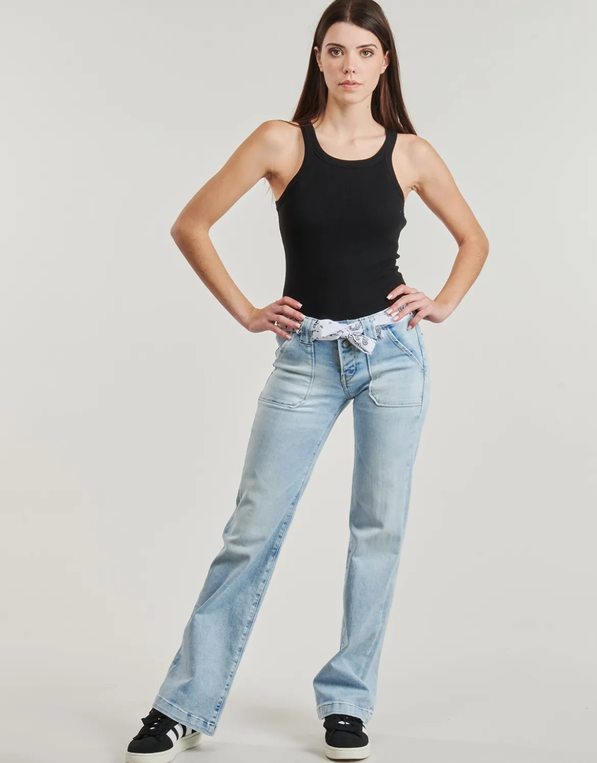 Flare Jeans Le Temps des Cerises