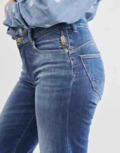 Flare Jeans Le Temps des Cerises
