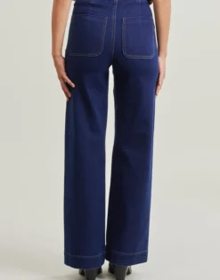 Flare Jeans Only