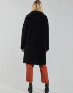 Frakker Oakwood
