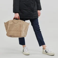 Håndtasker m. kort hank Betty London