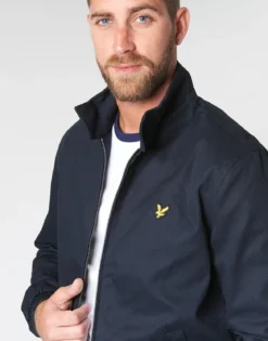 Jakker Lyle & Scott