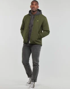 Jakker Lyle & Scott