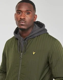 Jakker Lyle & Scott
