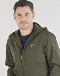 Jakker Lyle & Scott