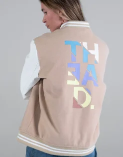 Jakker THEAD.