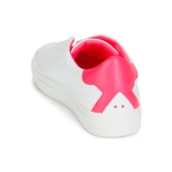 KLOM KISS