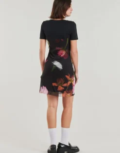 Korte kjoler Desigual