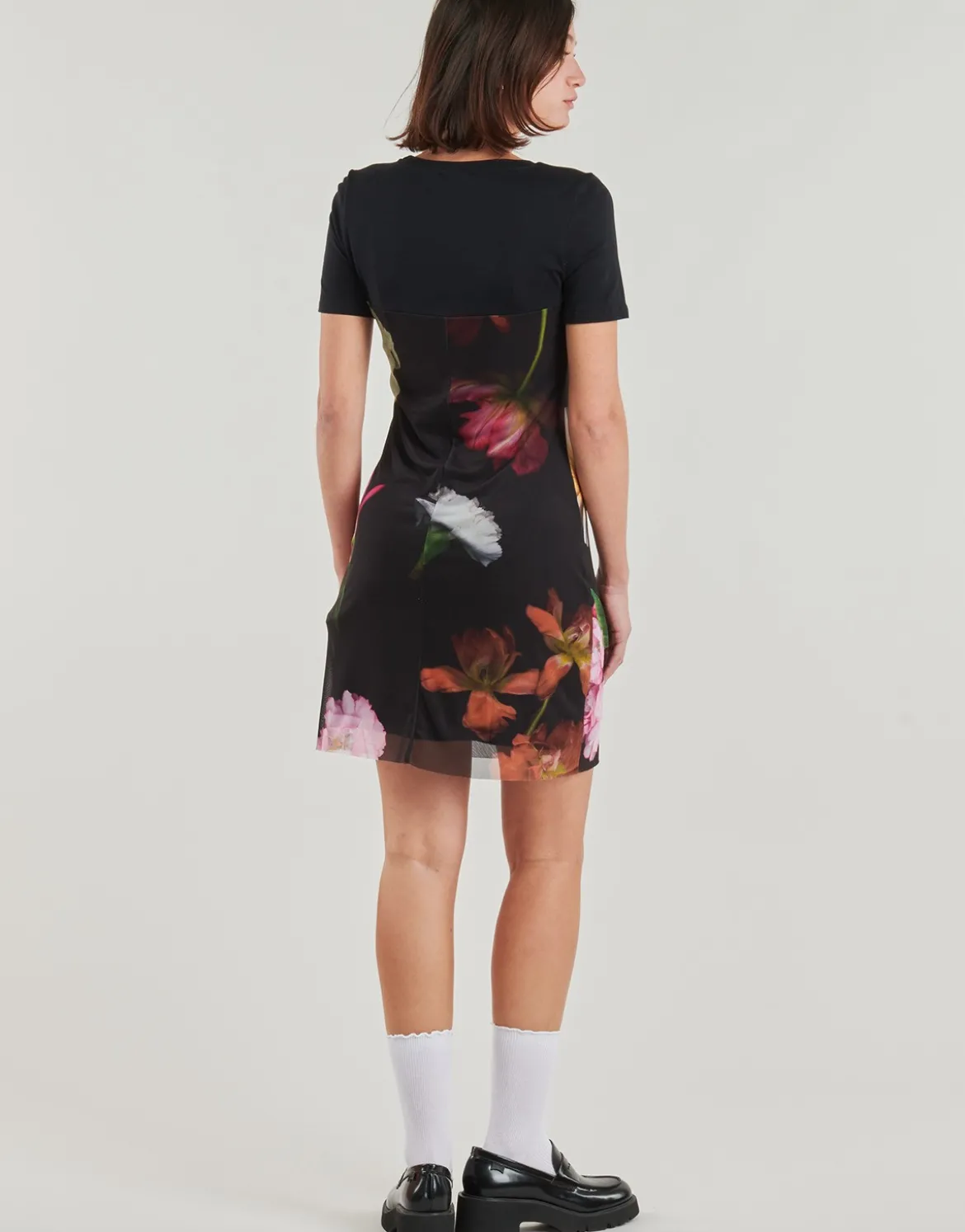 Korte kjoler Desigual