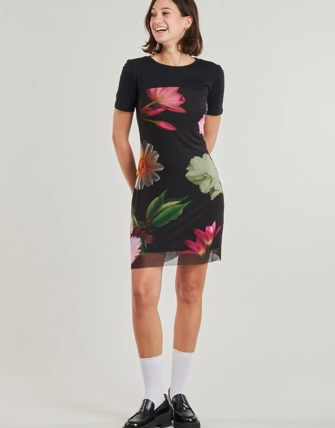 Korte kjoler Desigual