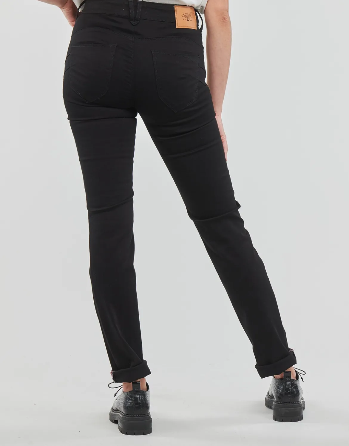 Lige jeans Le Temps des Cerises
