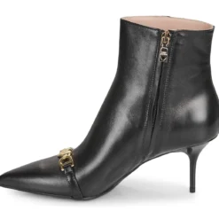 Love Moschino Love