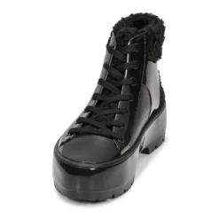 Melissa MELISSA FLUFFY SNEAKER AD