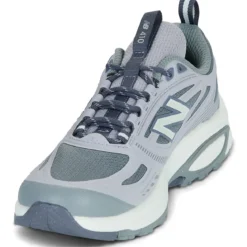 New Balance 410