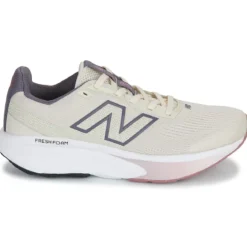 New Balance 520