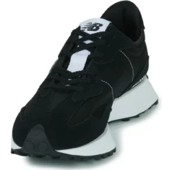 New Balance 327