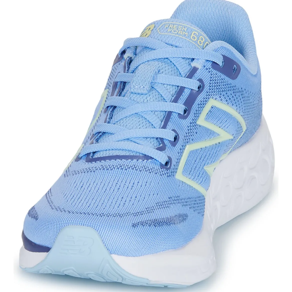 New Balance 680