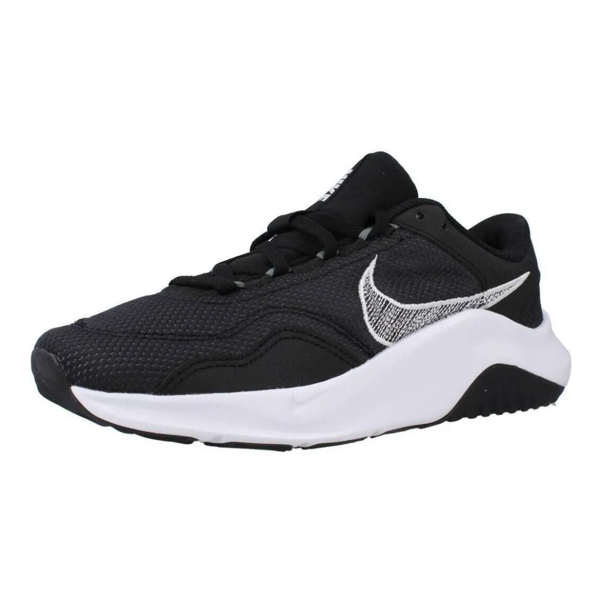 Nike Essential