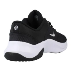 Nike Essential