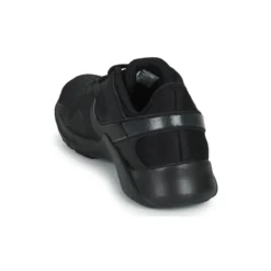 Nike Essential
