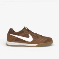 Nike Gato