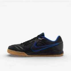 Nike Gato