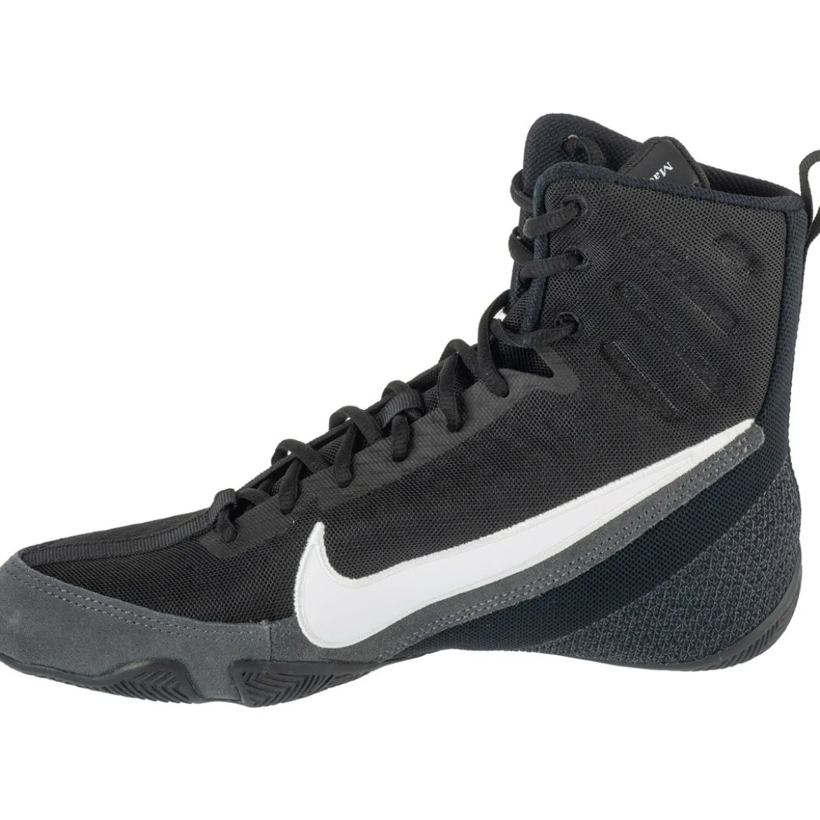 Nike Machomai 3