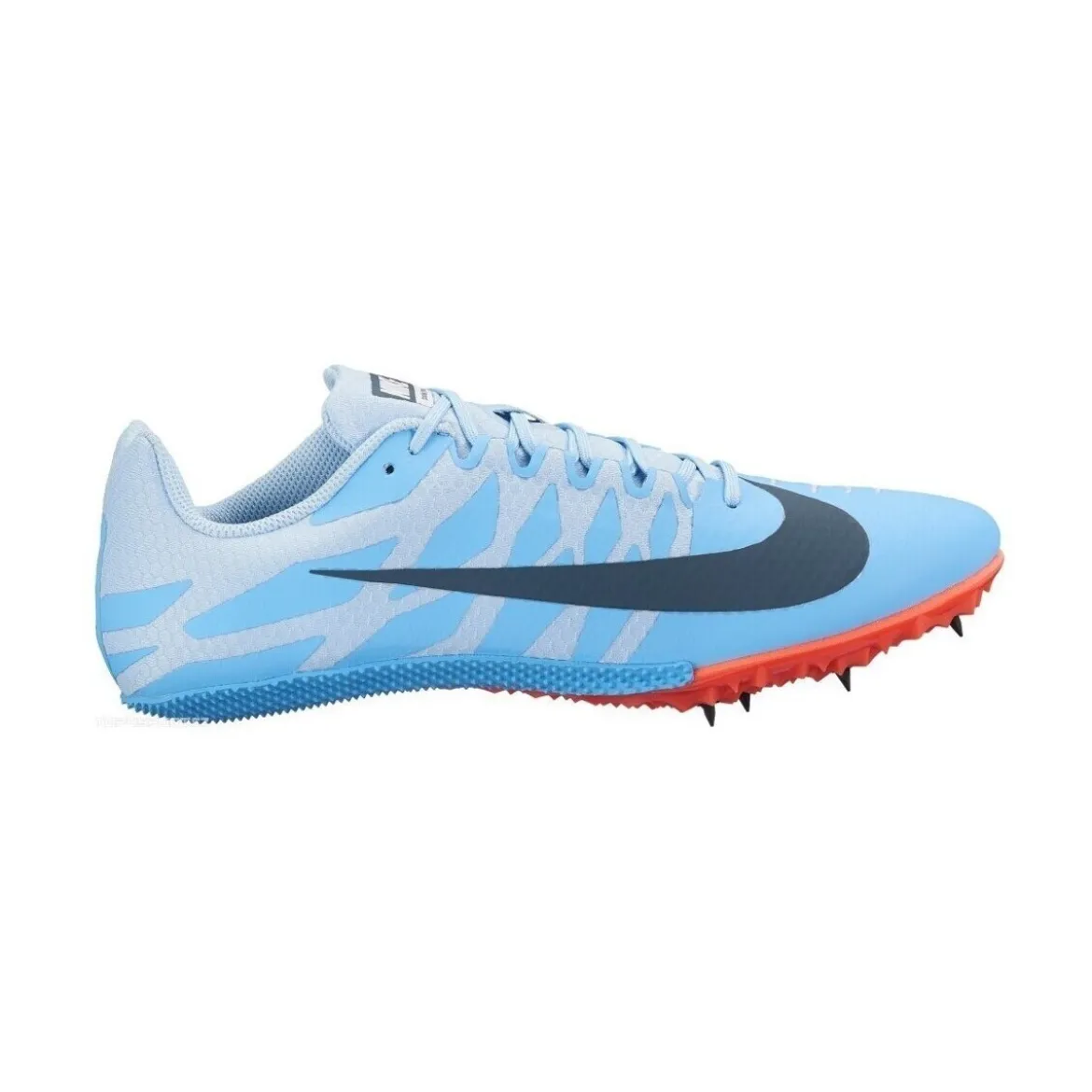 Nike Rival