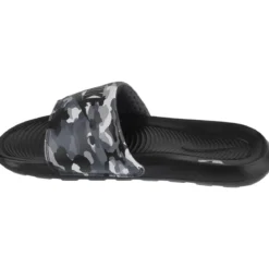 Nike Victori One